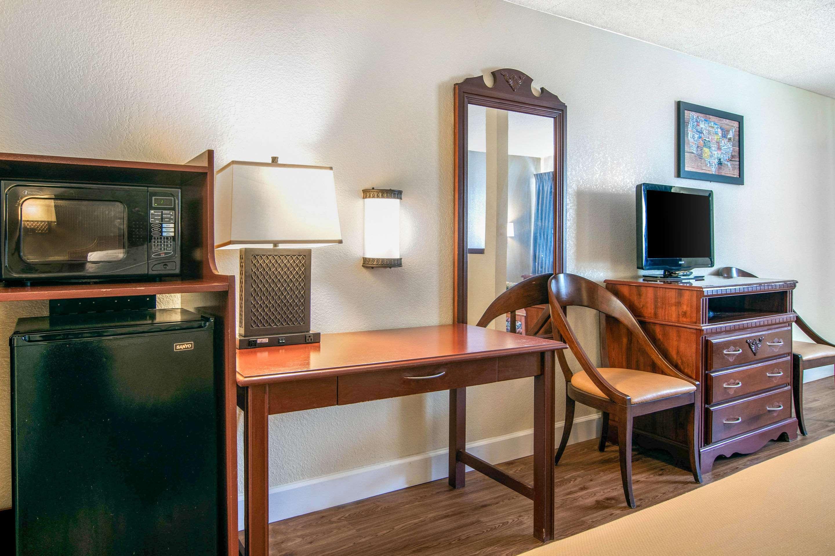 Econo Lodge Inn & Suites Fort Oglethorpe Zewnętrze zdjęcie