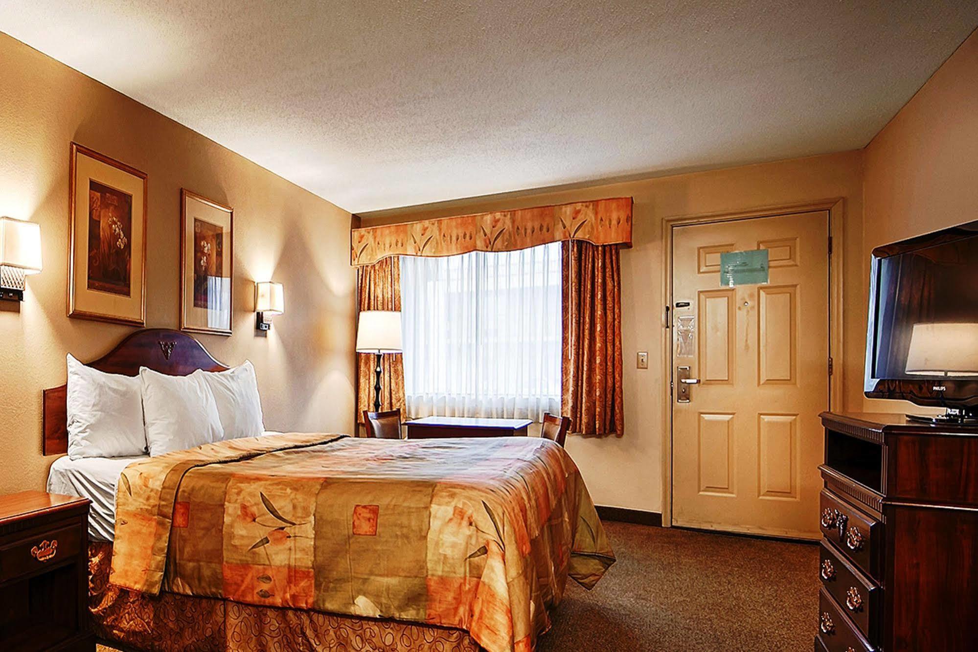 Econo Lodge Inn & Suites Fort Oglethorpe Zewnętrze zdjęcie